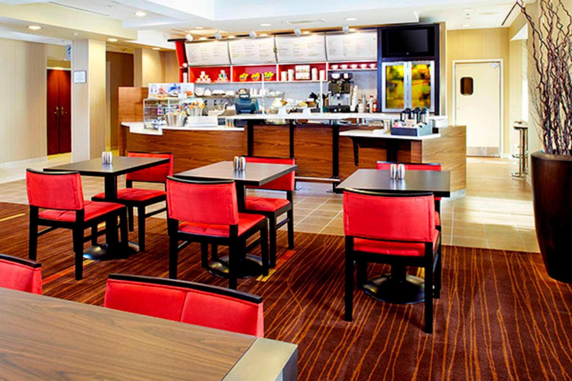 Courtyard By Marriott Akron Stow Exteriér fotografie